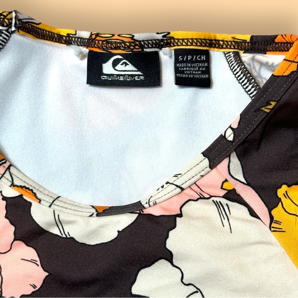 🎉HP🎉 EUC Quicksilver Retro Floral Rash Guard and Bikini Bottom Set. Size Small - Picture 10 of 14
